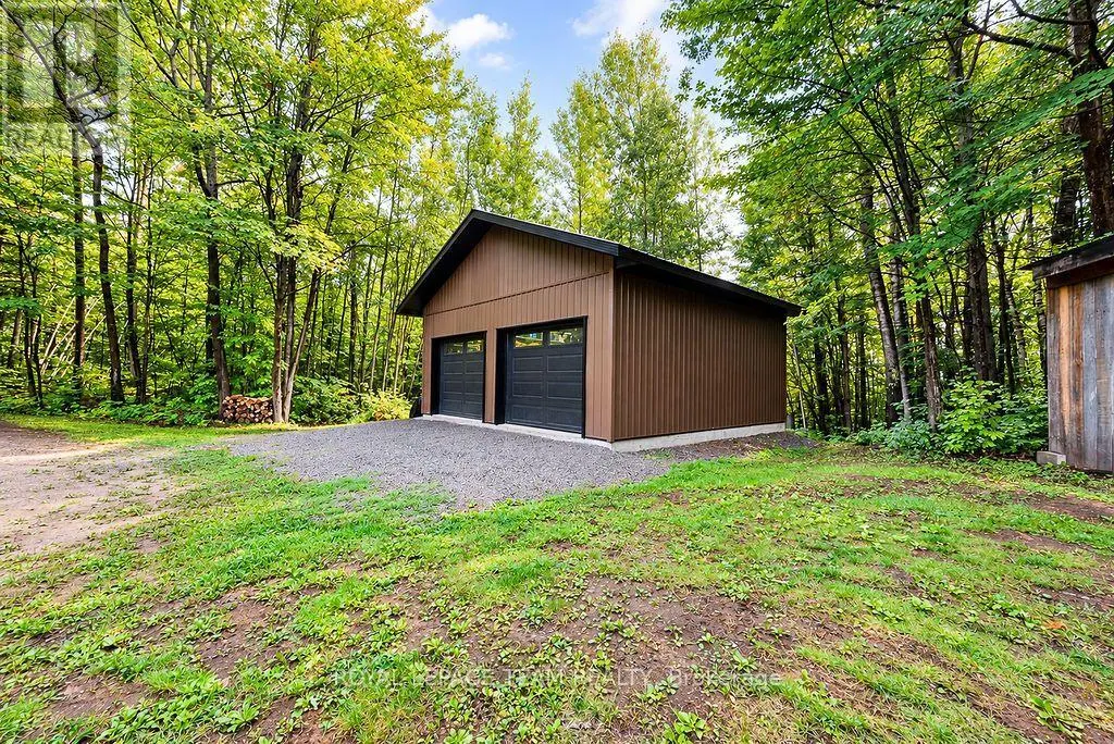 2193 FOYMOUNT ROAD