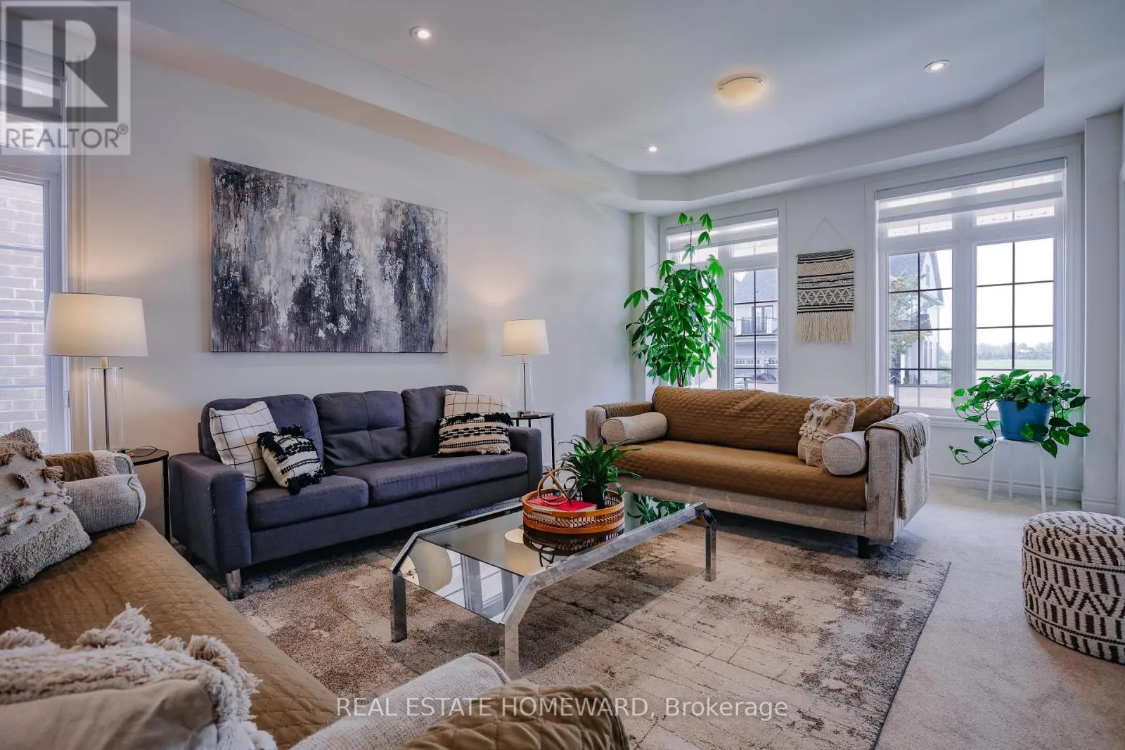 111 REA DRIVE