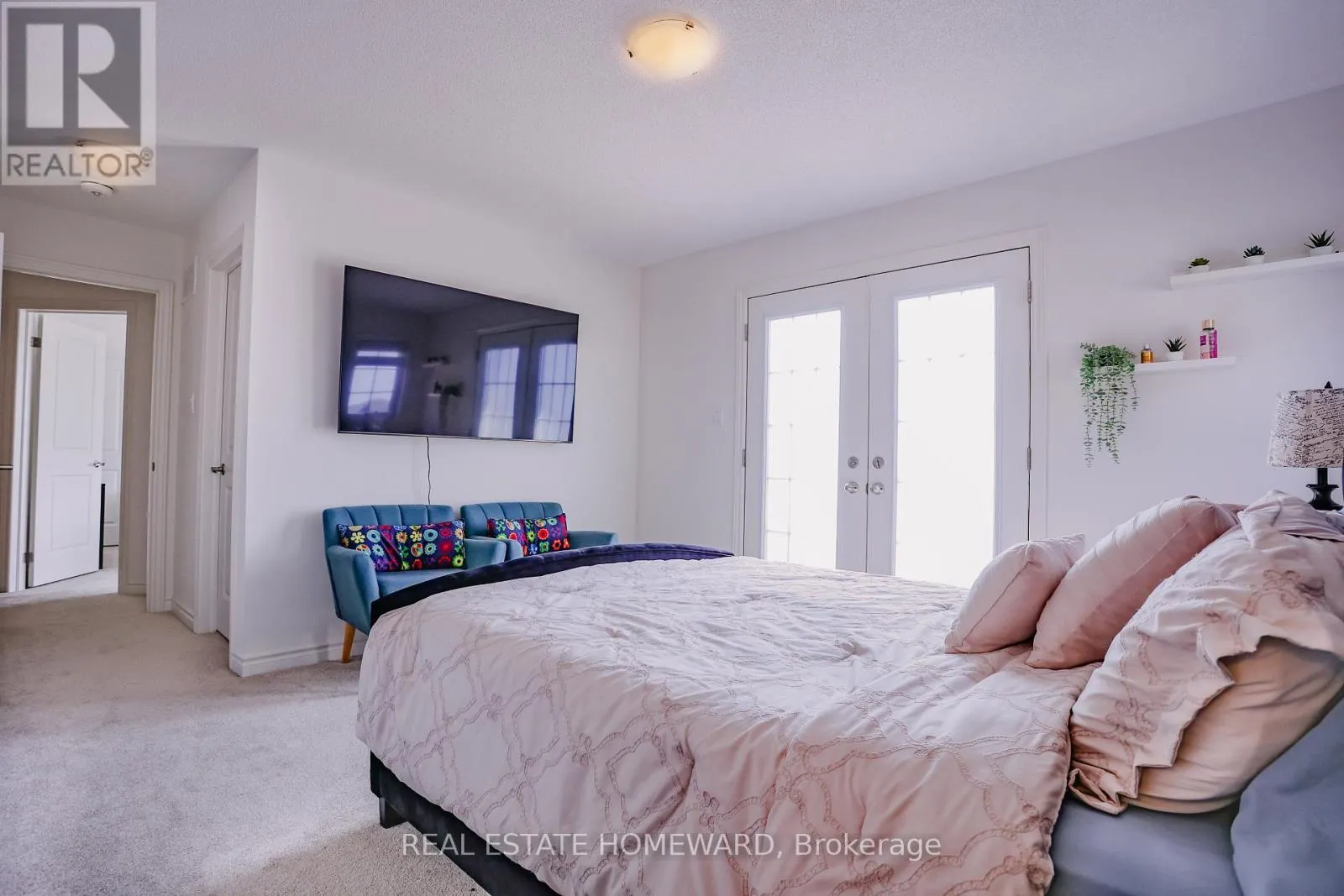 111 REA DRIVE