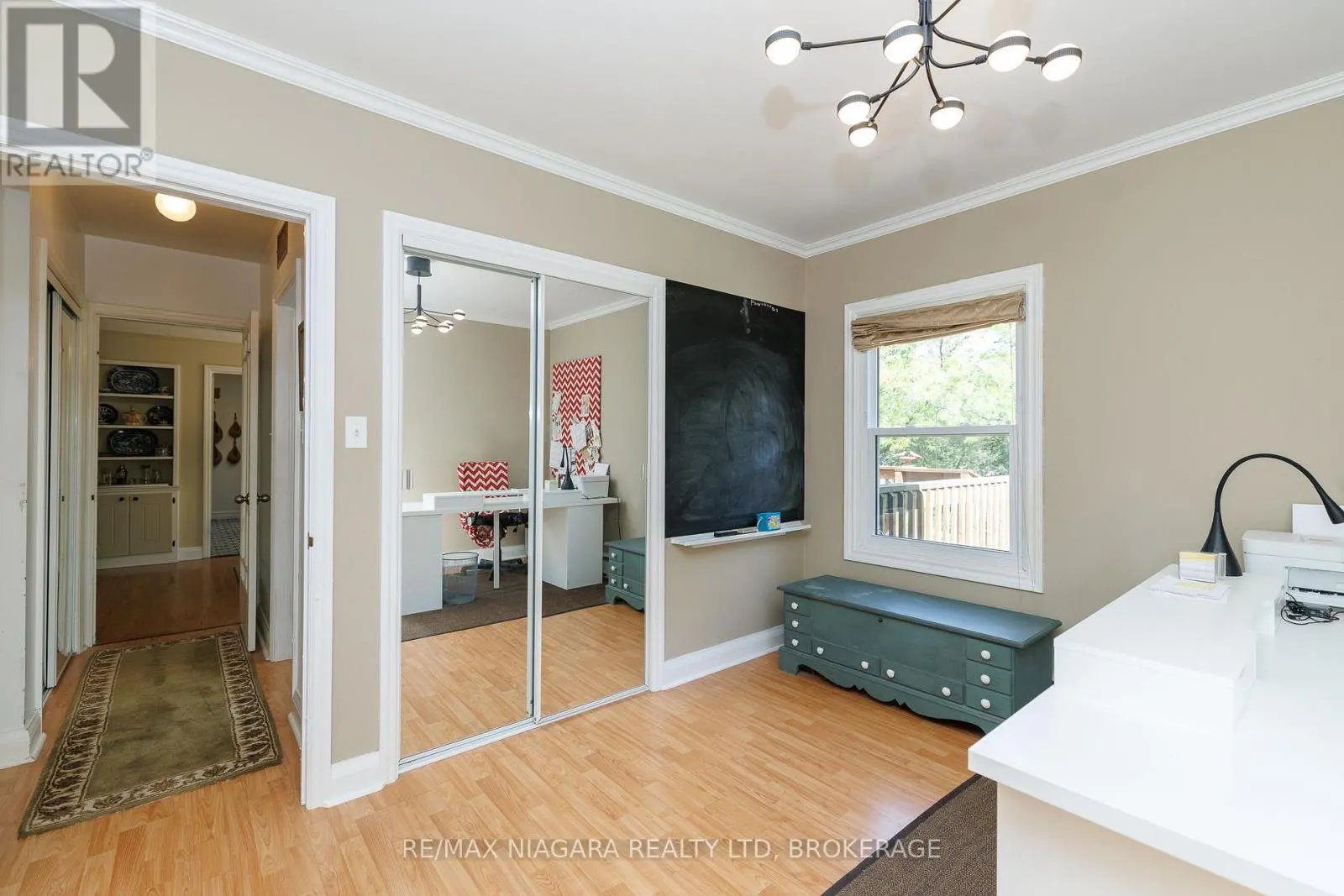 6329 GOODSIR CRESCENT