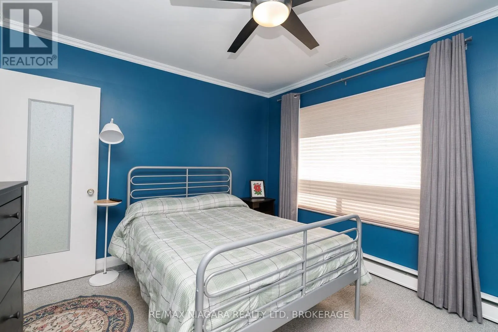 6329 GOODSIR CRESCENT