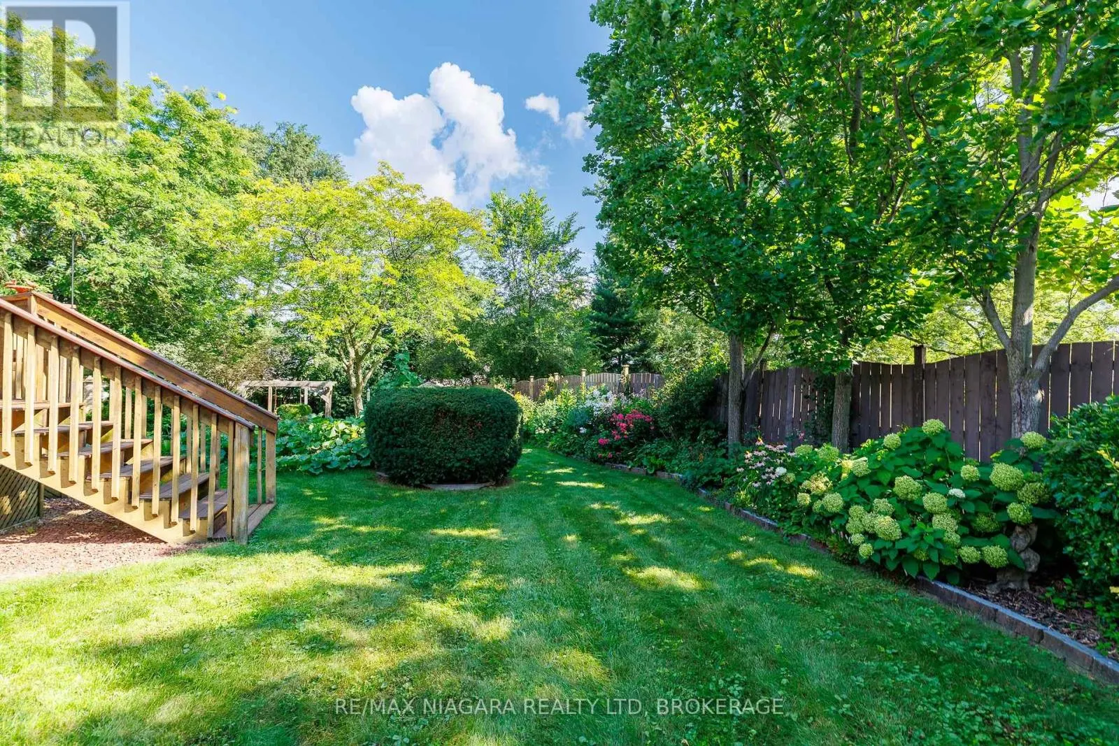 6329 GOODSIR CRESCENT