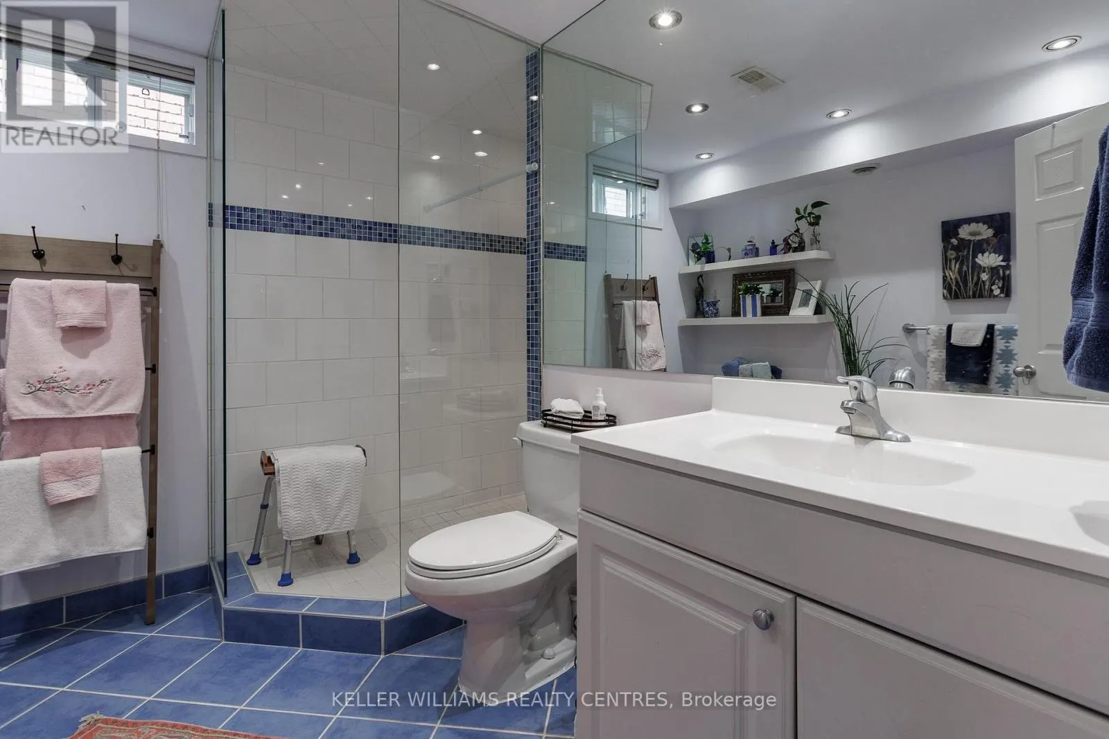 773 PRINCE OF WALES DRIVE