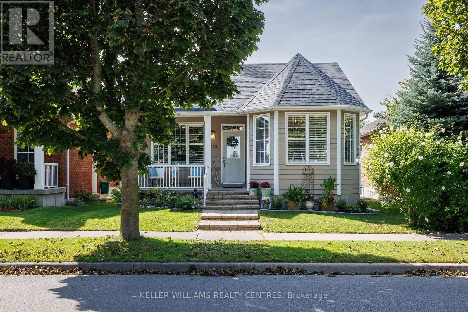 773 PRINCE OF WALES DRIVE