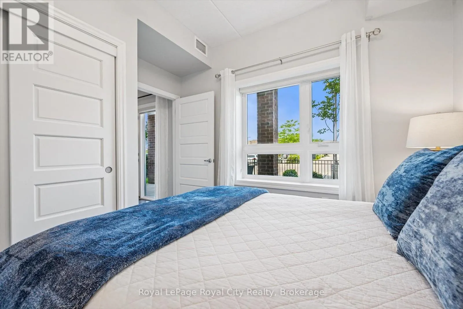 121 - 35 KINGSBURY SQUARE #121