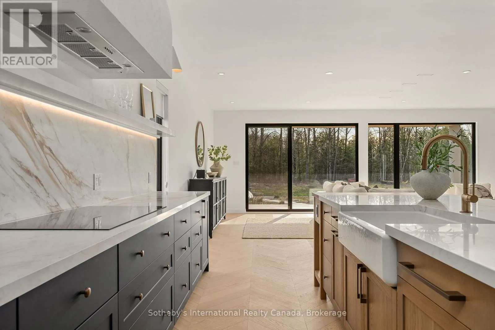 120 MIMI CRESCENT