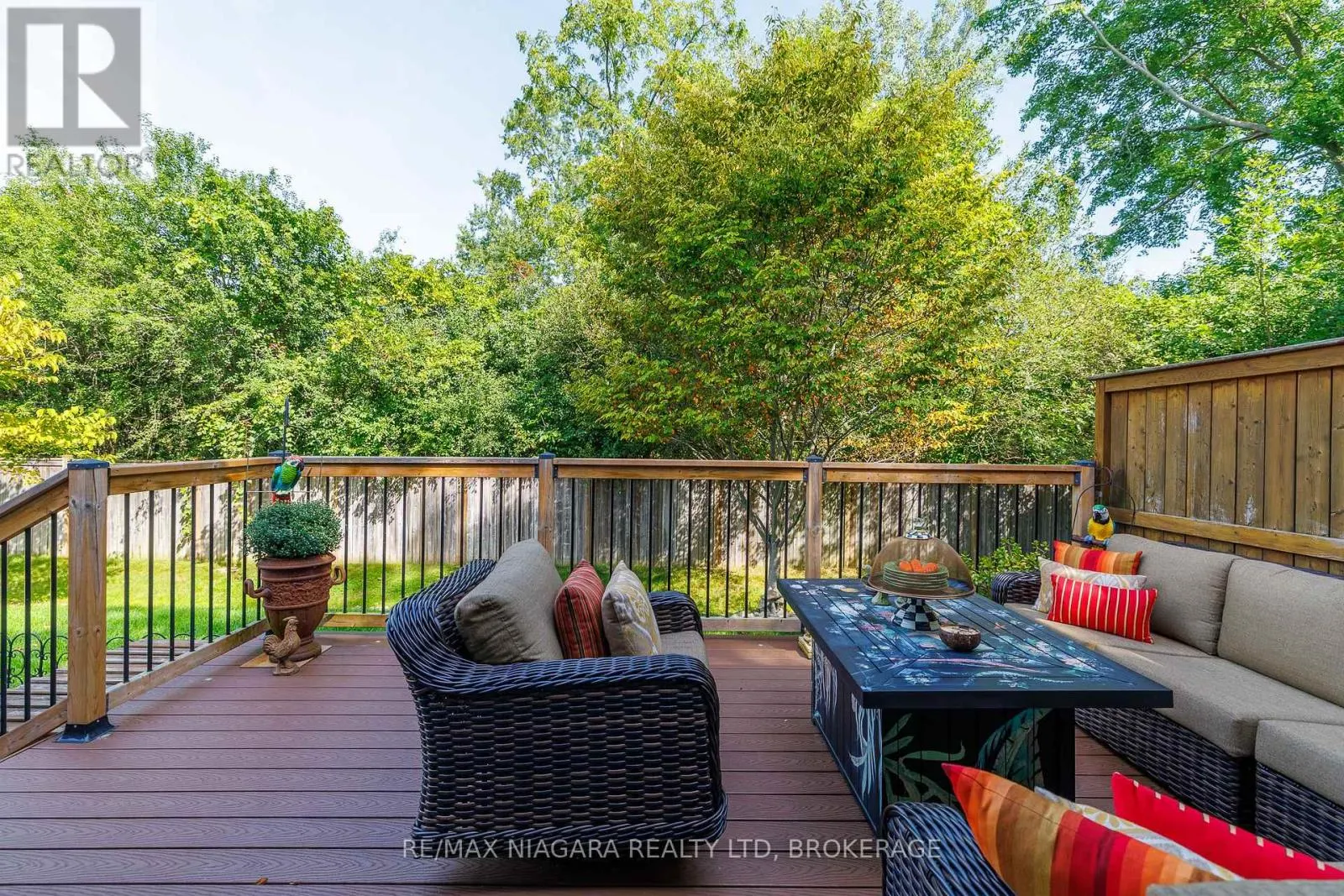 10 - 310 RIDGE ROAD S #10
