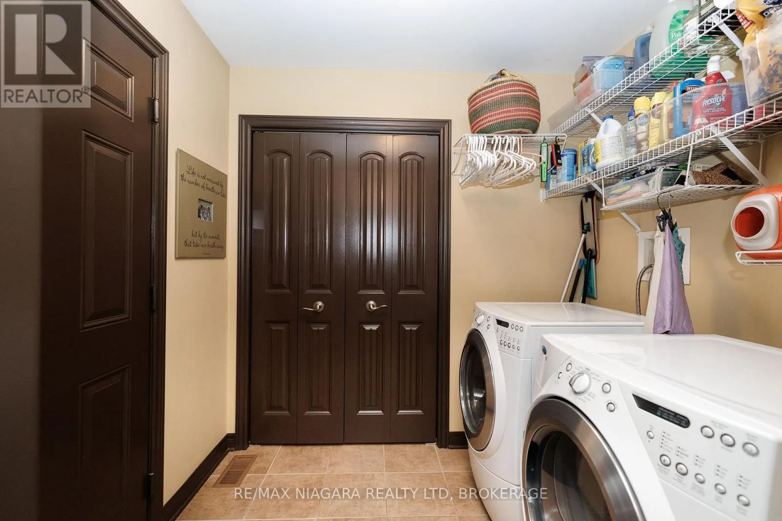 10 - 310 RIDGE ROAD S #10