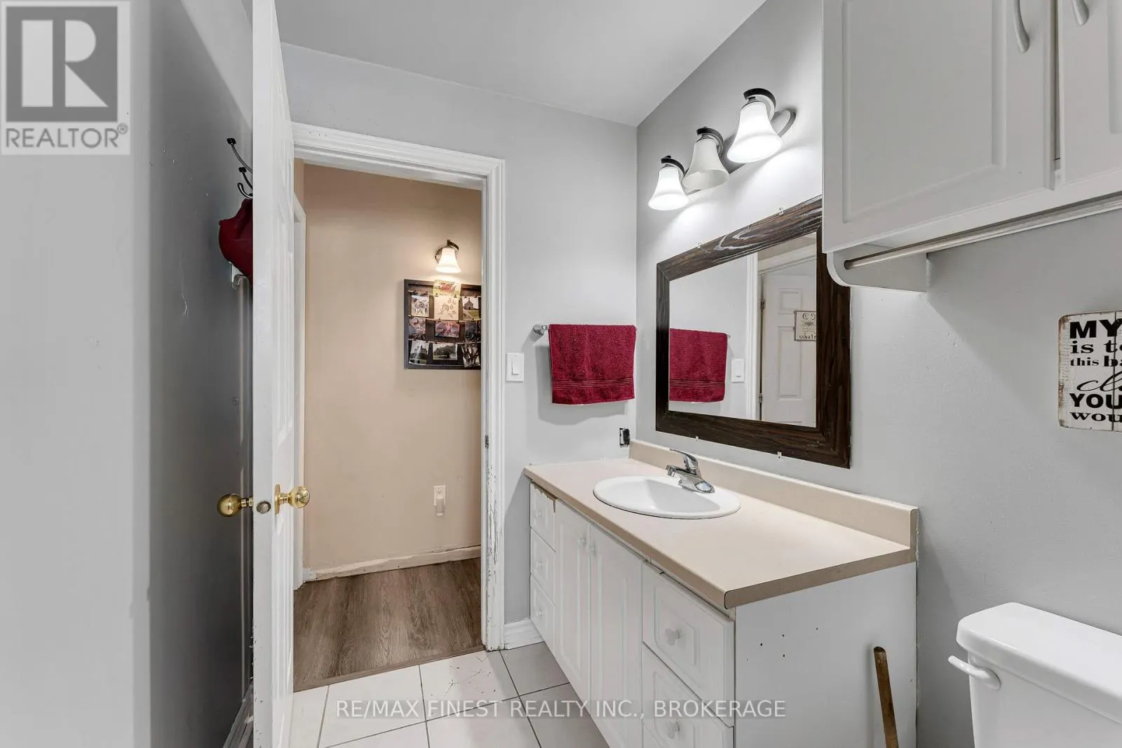 1 NEELY STREET
