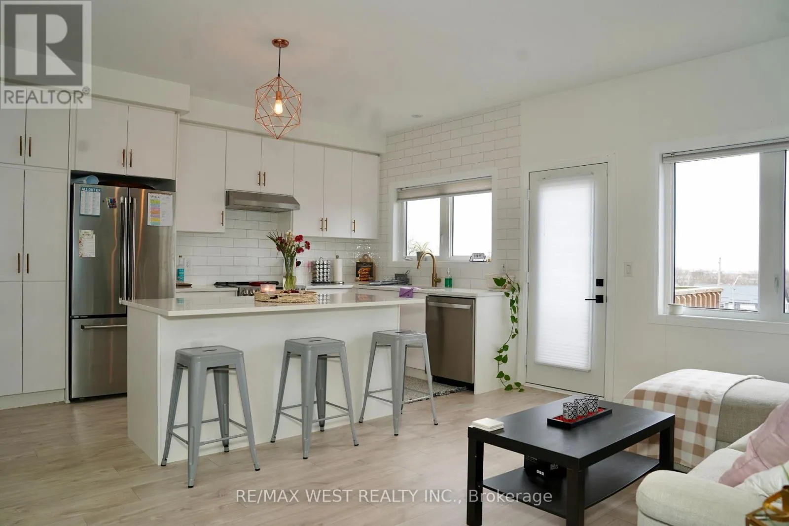 4067 FRACCHIONI DRIVE