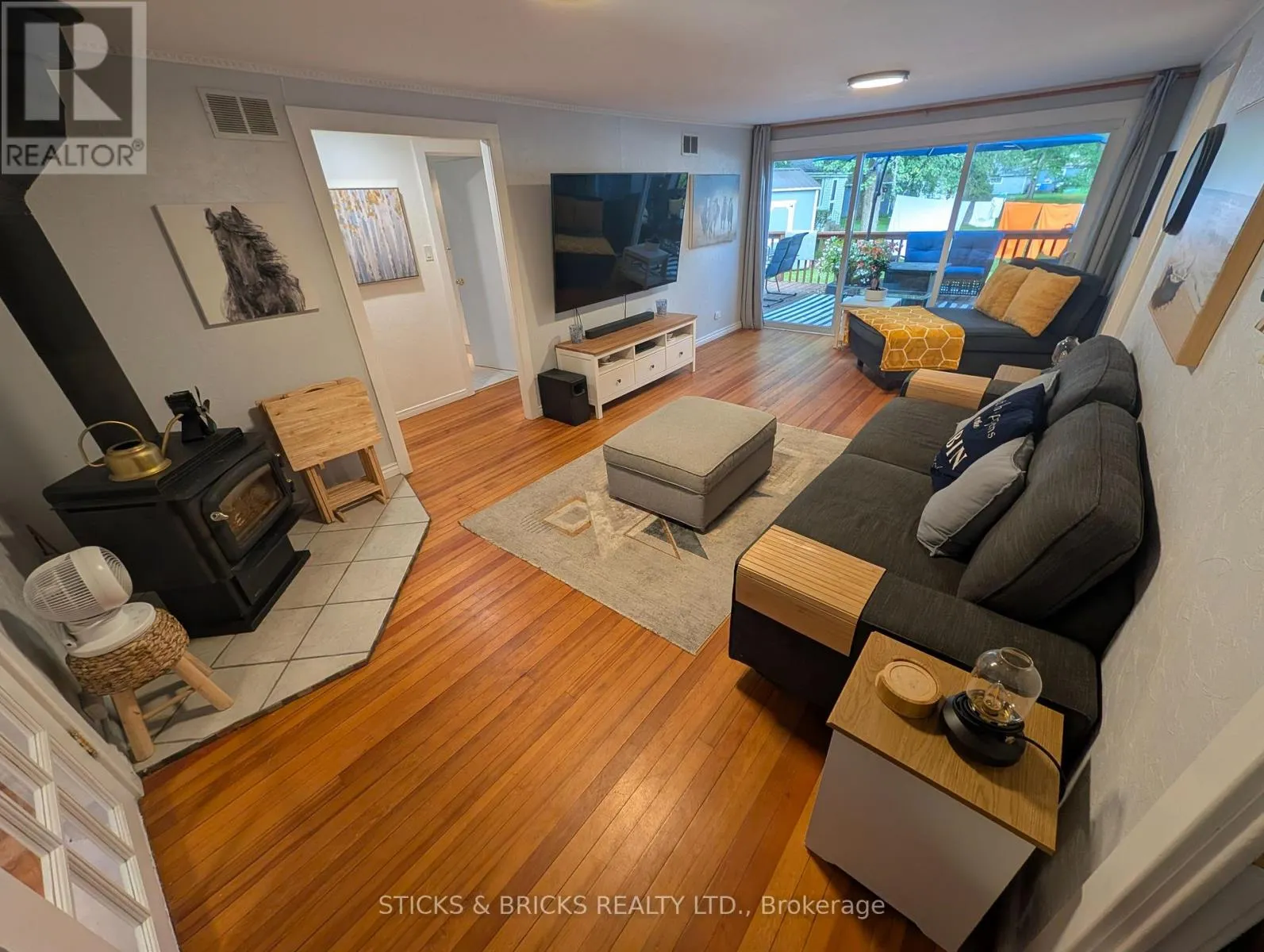 625 SILVER BAY ROAD