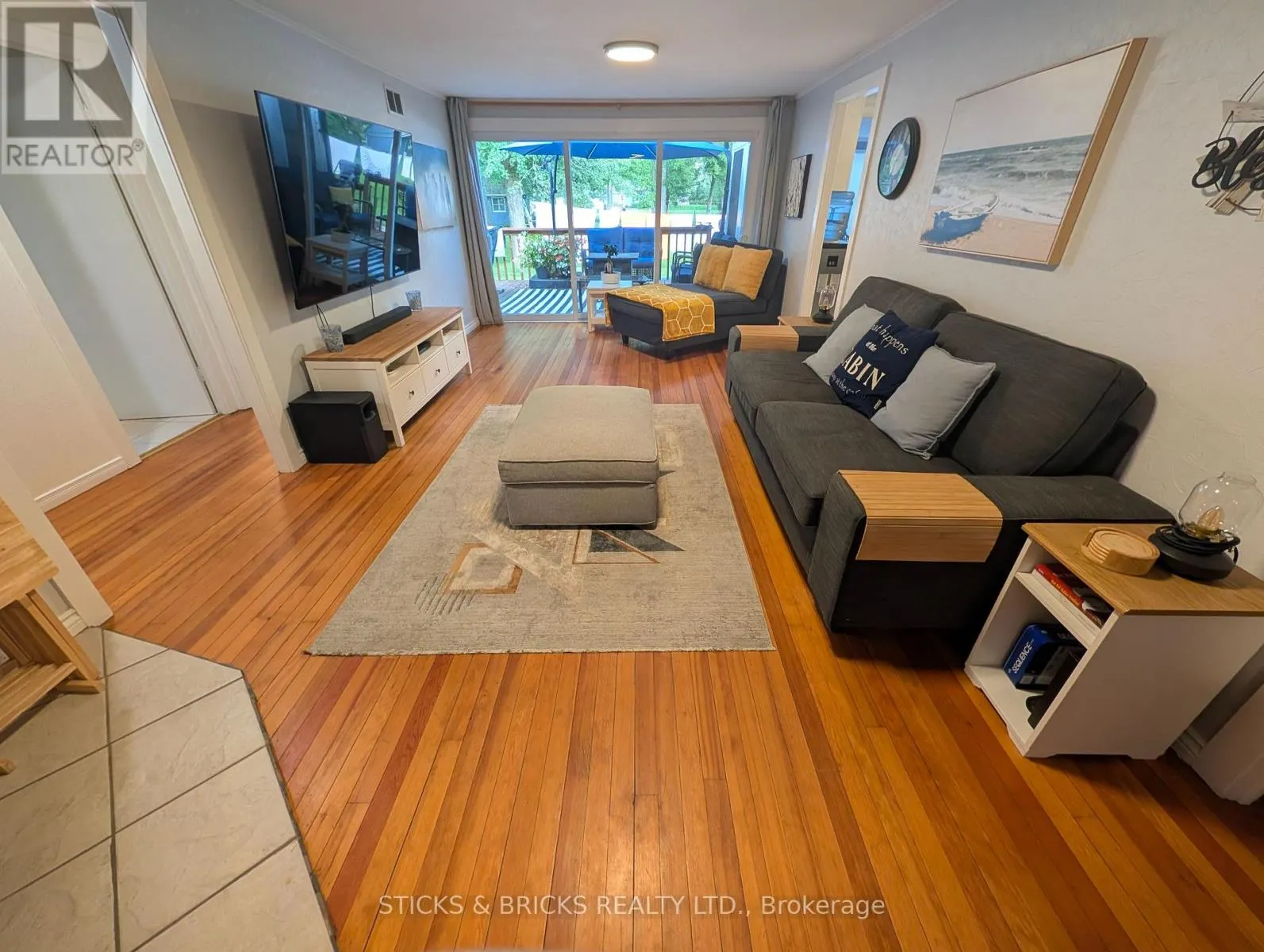 625 SILVER BAY ROAD