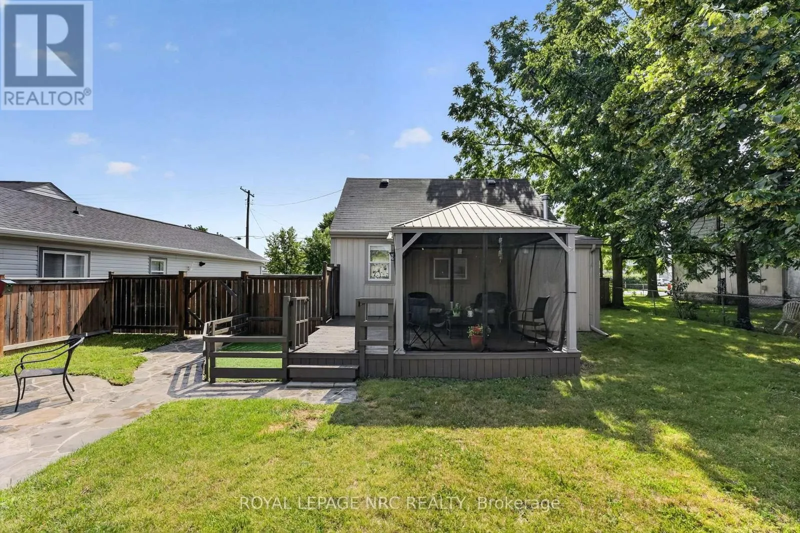 63 OAKWOOD STREET
