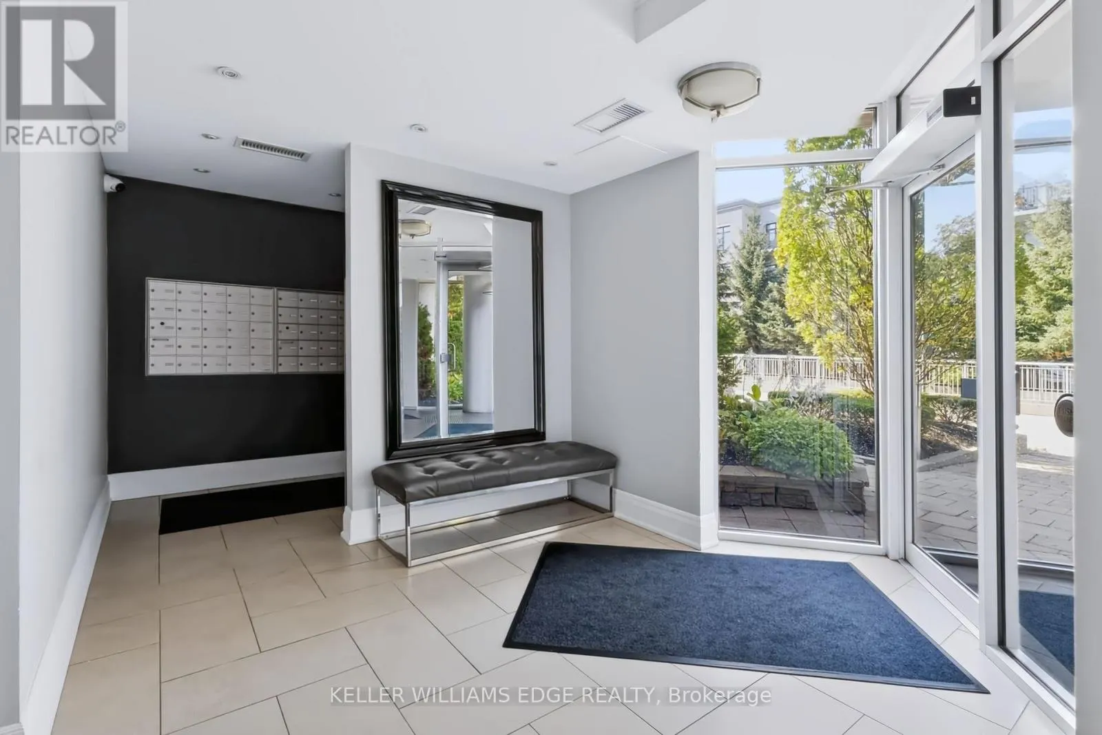 301 - 125 WILSON STREET W
