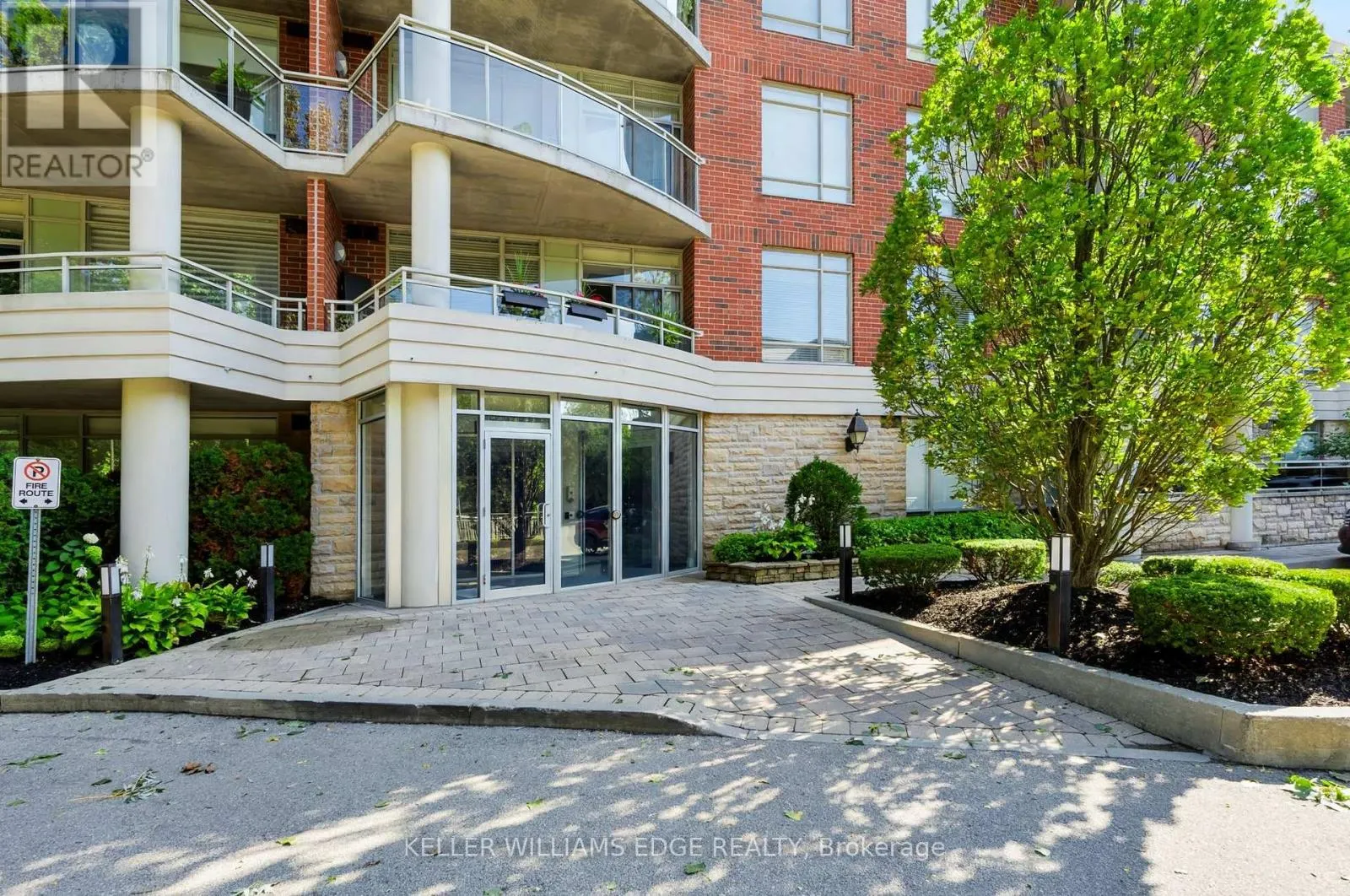 301 - 125 WILSON STREET W