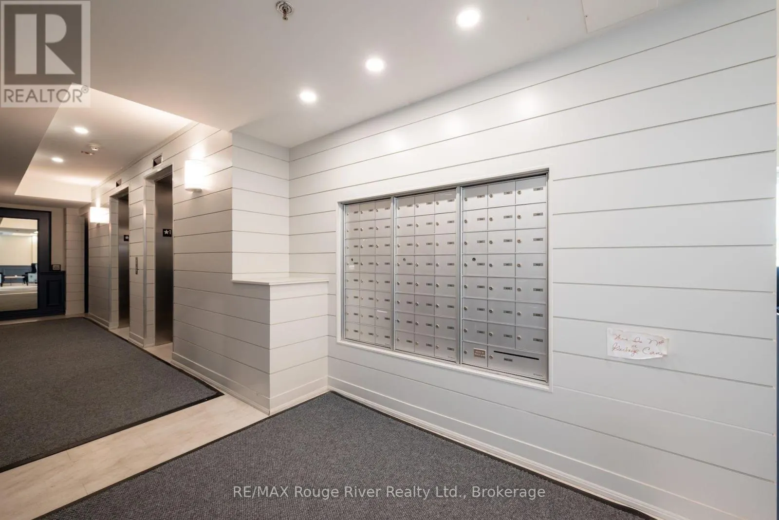 216 - 145 THIRD STREET #216