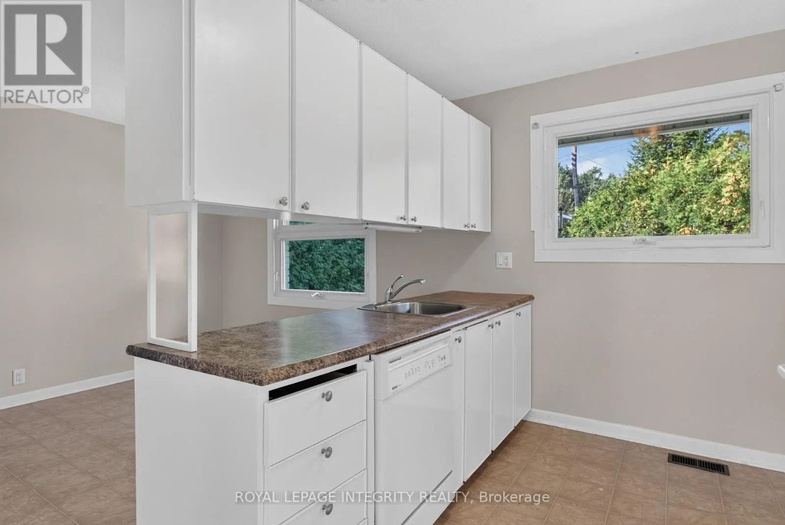 4 MARSDEN PLACE
