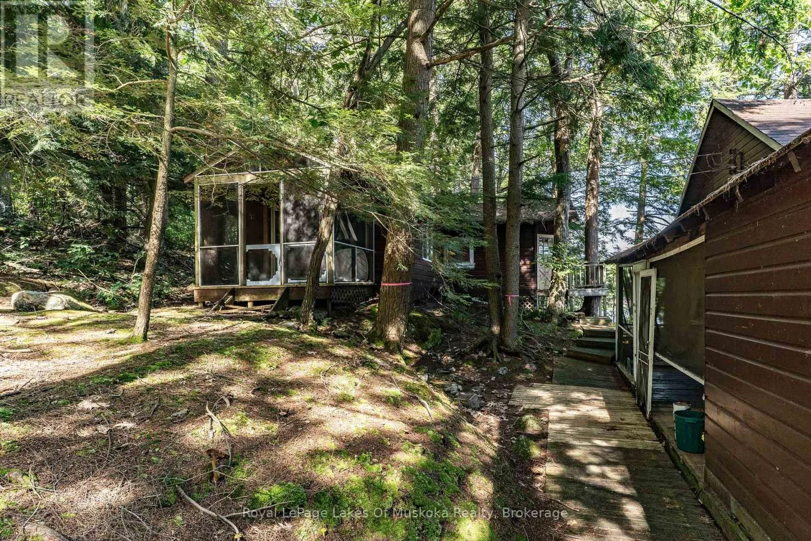 2115 LAKE MUSKOKA