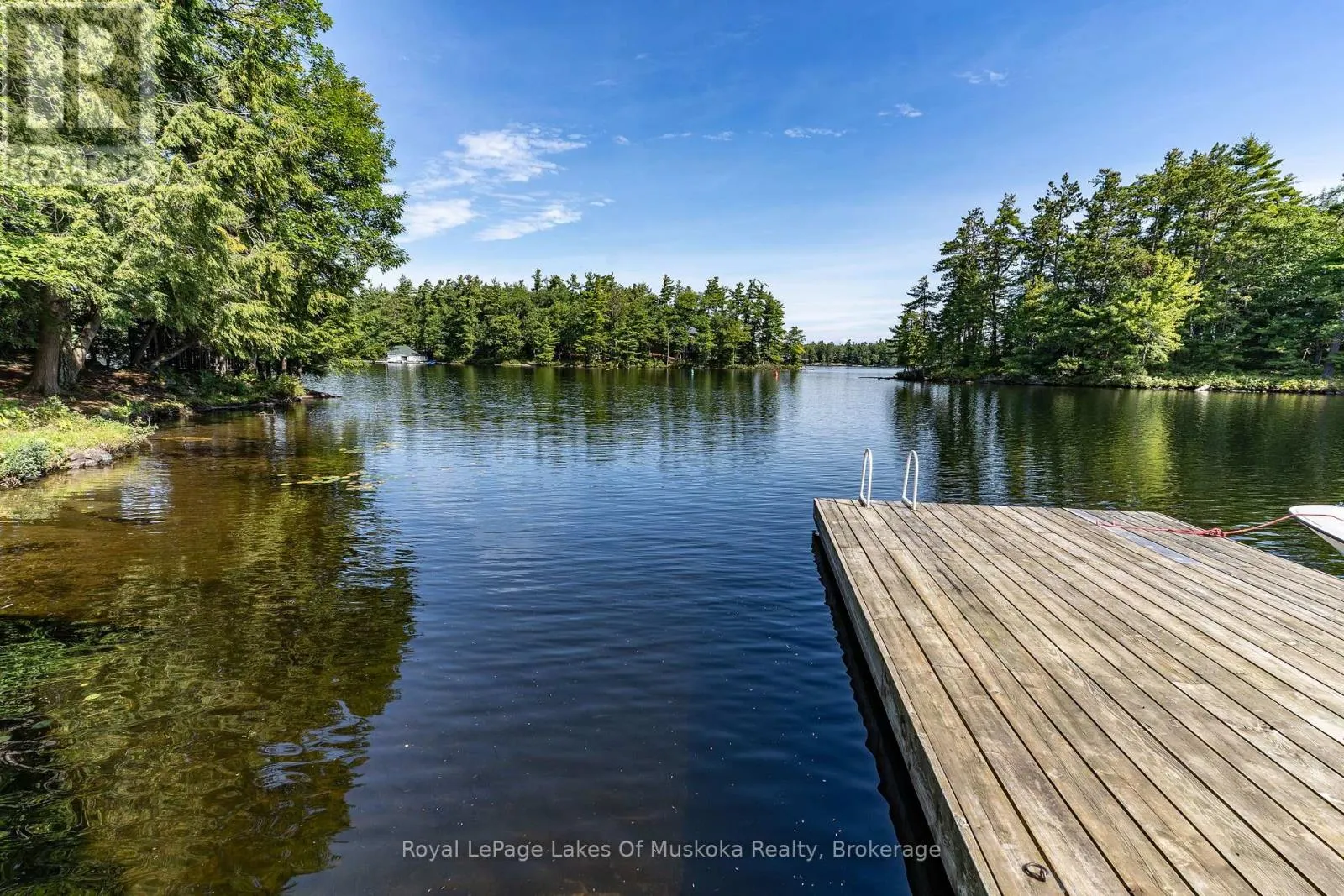 2115 LAKE MUSKOKA