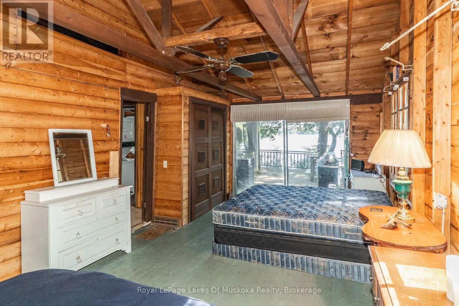2115 LAKE MUSKOKA