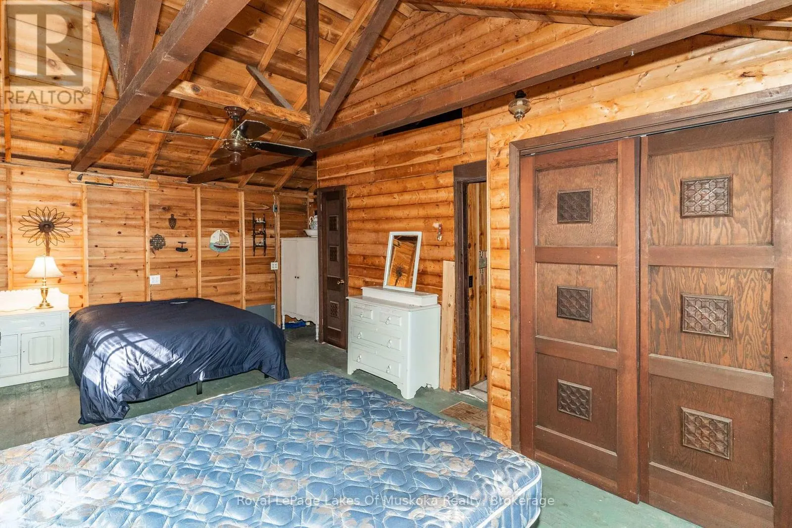 2115 LAKE MUSKOKA