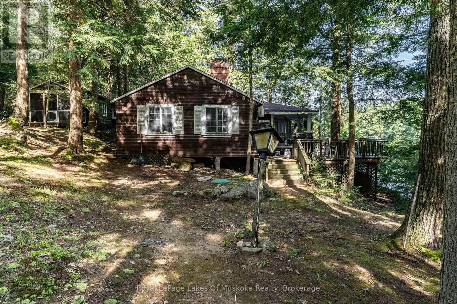 2115 LAKE MUSKOKA