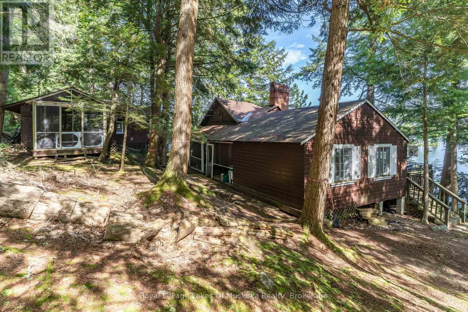 2115 LAKE MUSKOKA