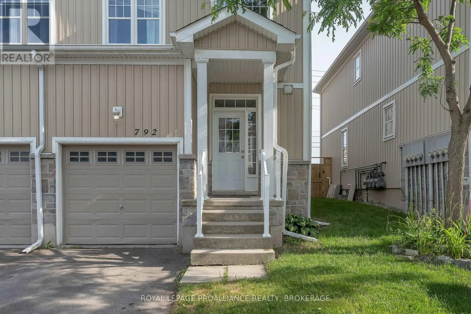 792 NEWMARKET LANE