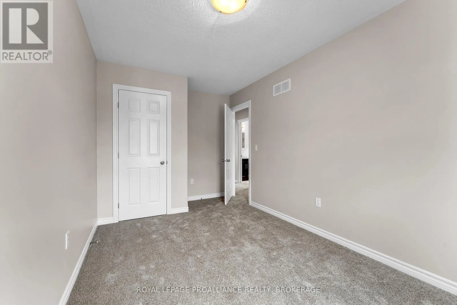 792 NEWMARKET LANE