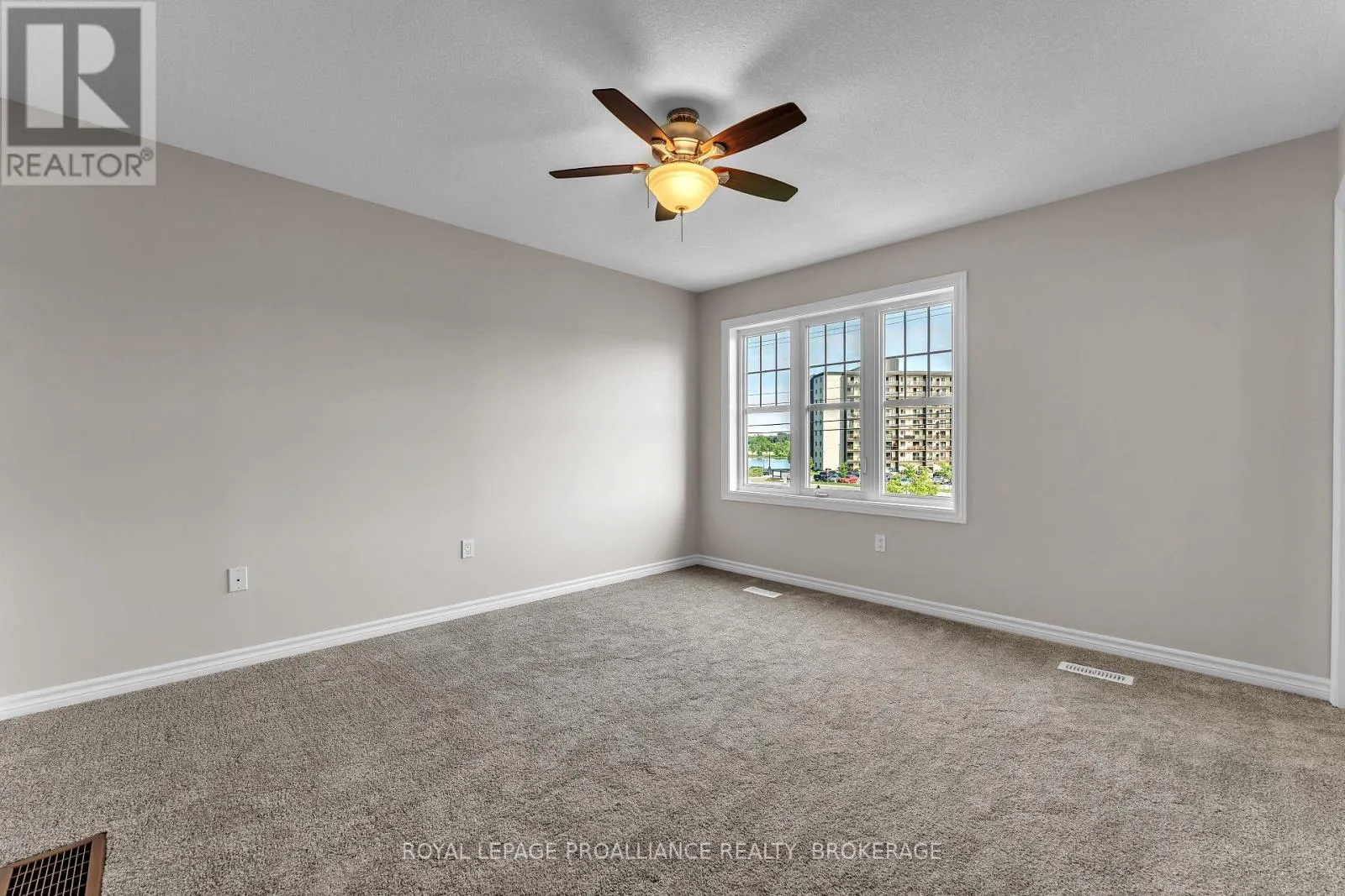 792 NEWMARKET LANE