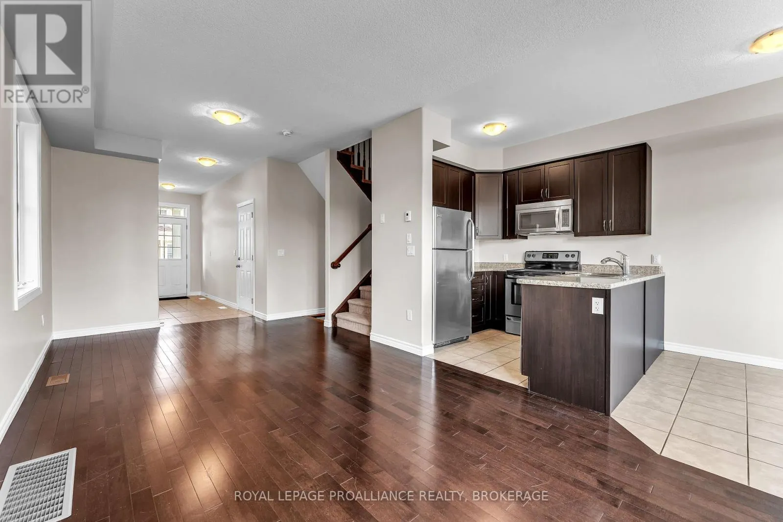 792 NEWMARKET LANE
