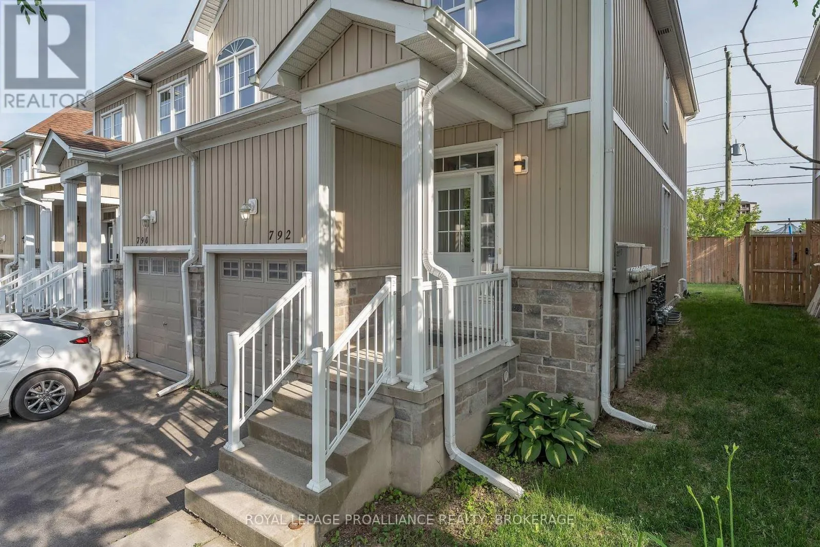 792 NEWMARKET LANE