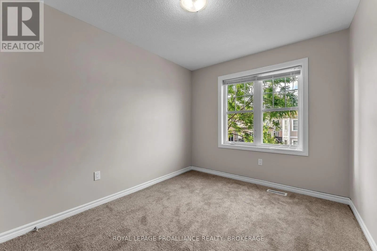 792 NEWMARKET LANE