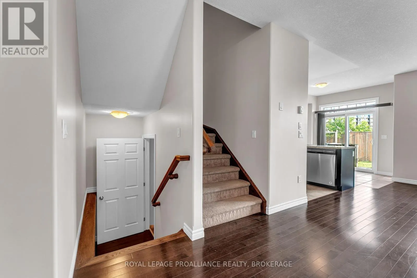 792 NEWMARKET LANE