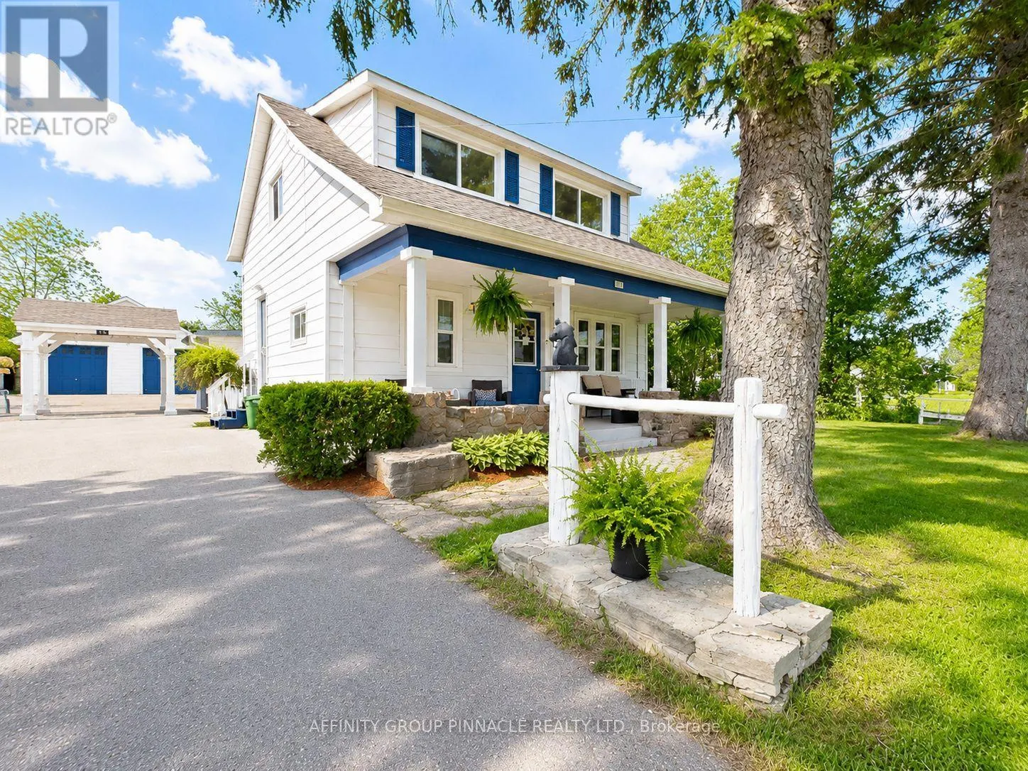 15 PRINCE STREET W