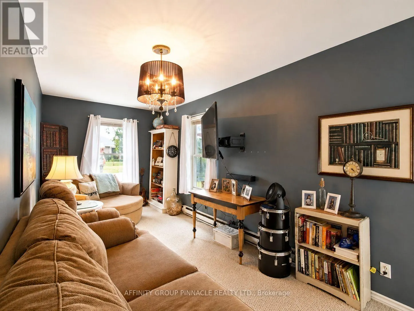 15 PRINCE STREET W
