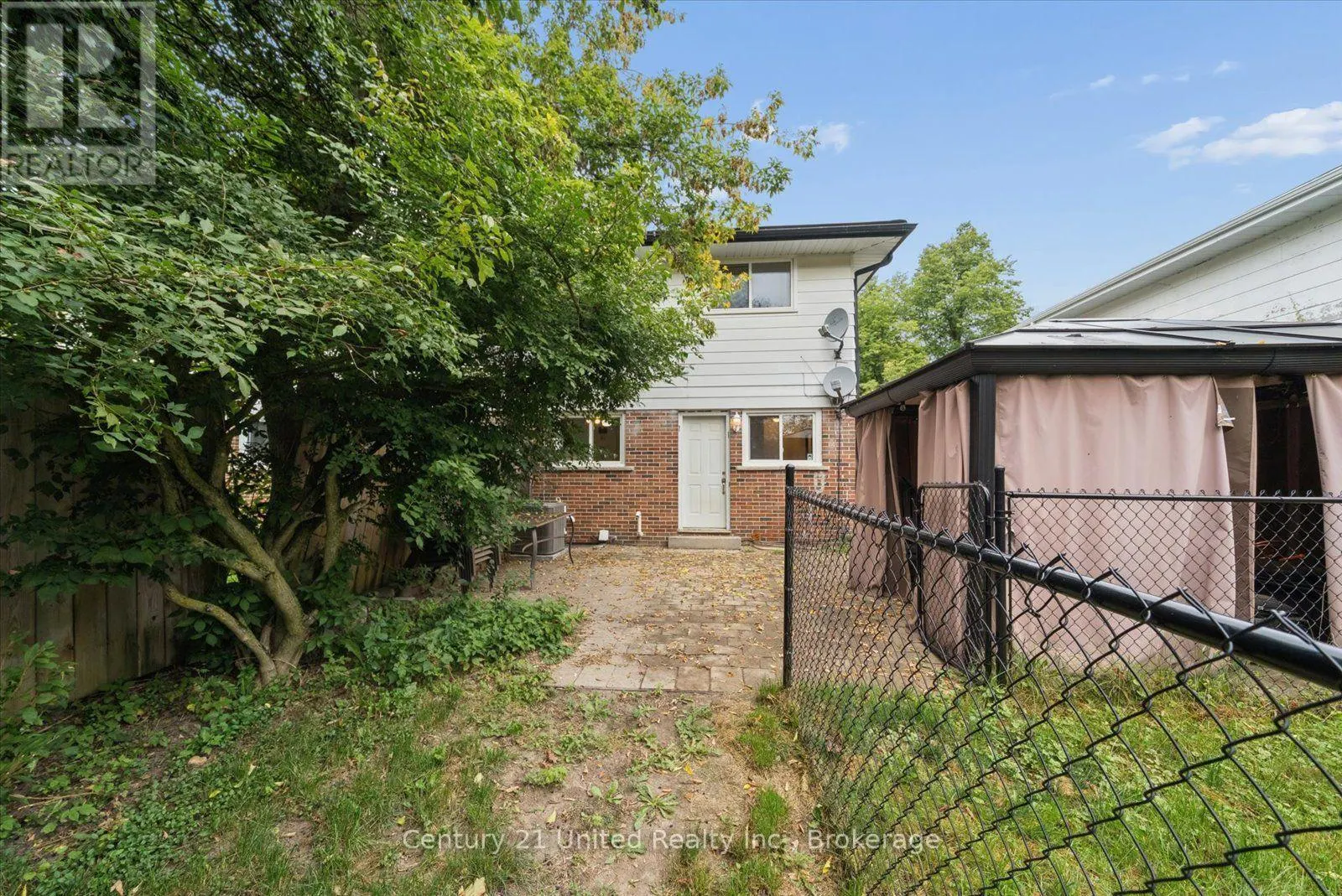 46B SPRINGBROOK DRIVE