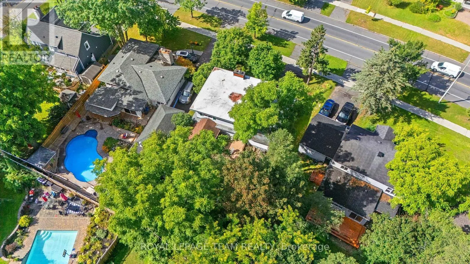 2009 ALTA VISTA DRIVE