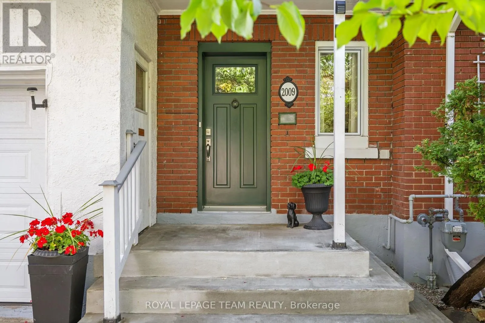 2009 ALTA VISTA DRIVE