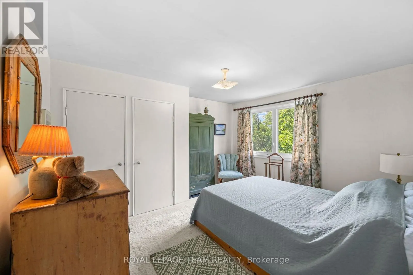 2009 ALTA VISTA DRIVE