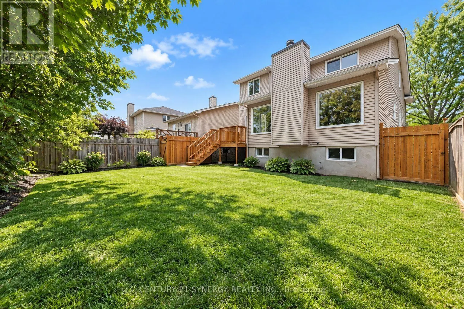31 WILLOW GLEN DRIVE