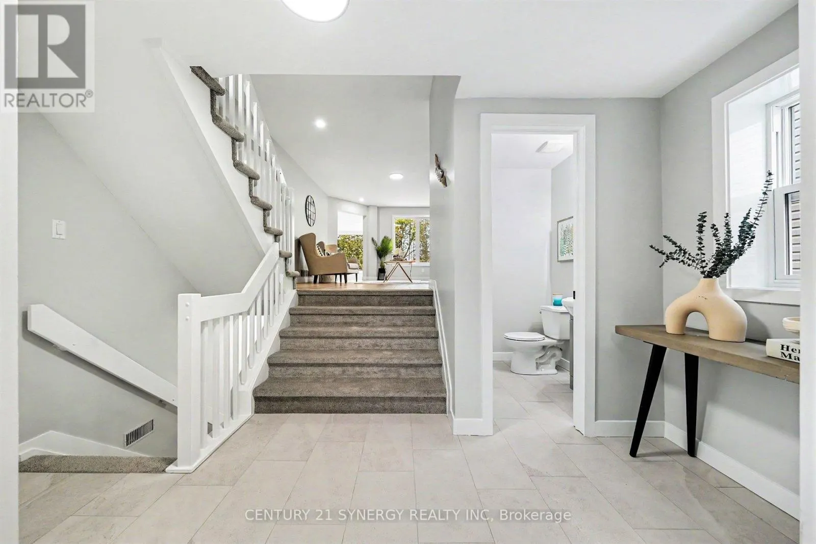 31 WILLOW GLEN DRIVE