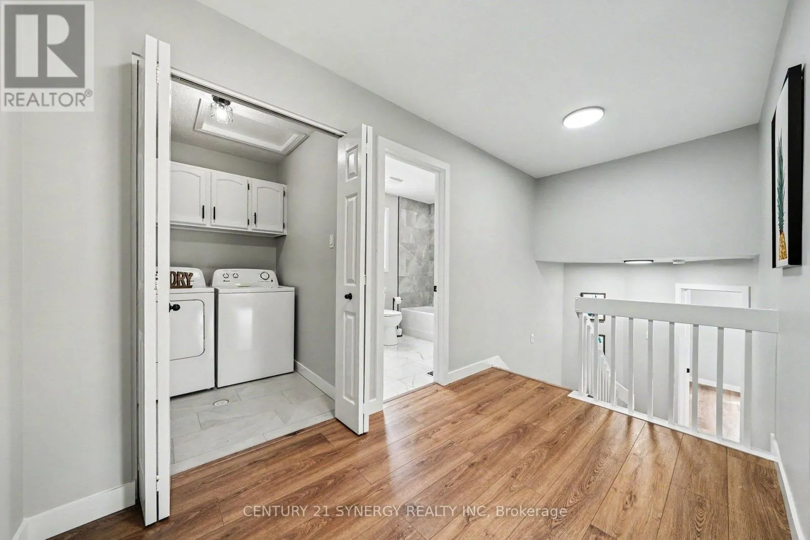31 WILLOW GLEN DRIVE