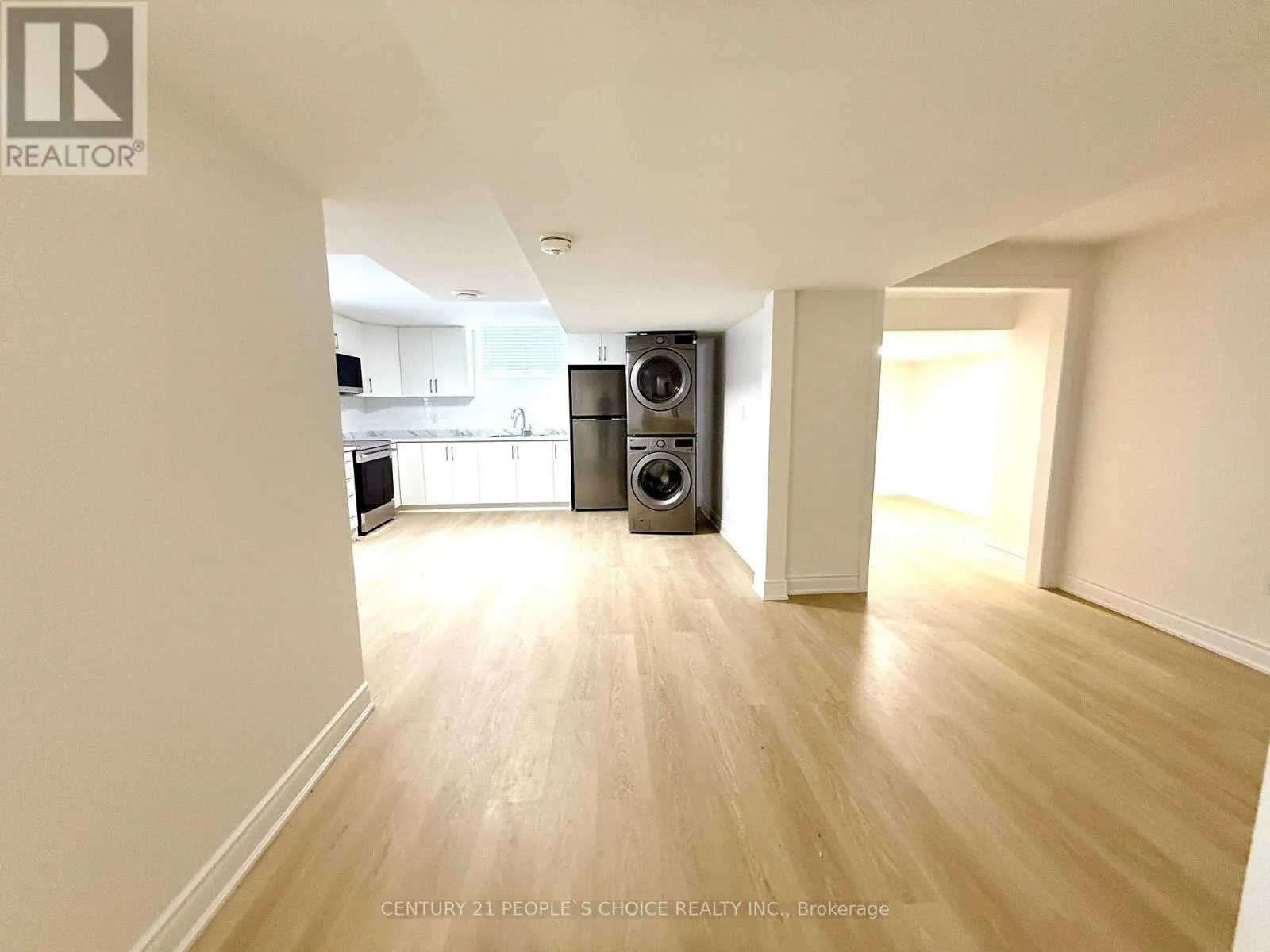 BASEMENT - 72 SUMMERSIDES BOULEVARD S