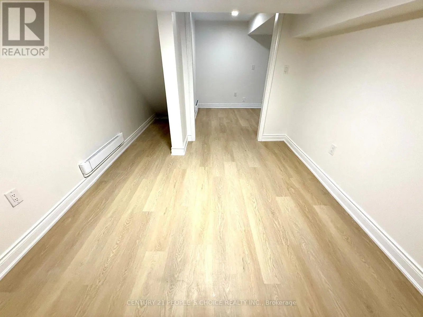 BASEMENT - 72 SUMMERSIDES BOULEVARD S