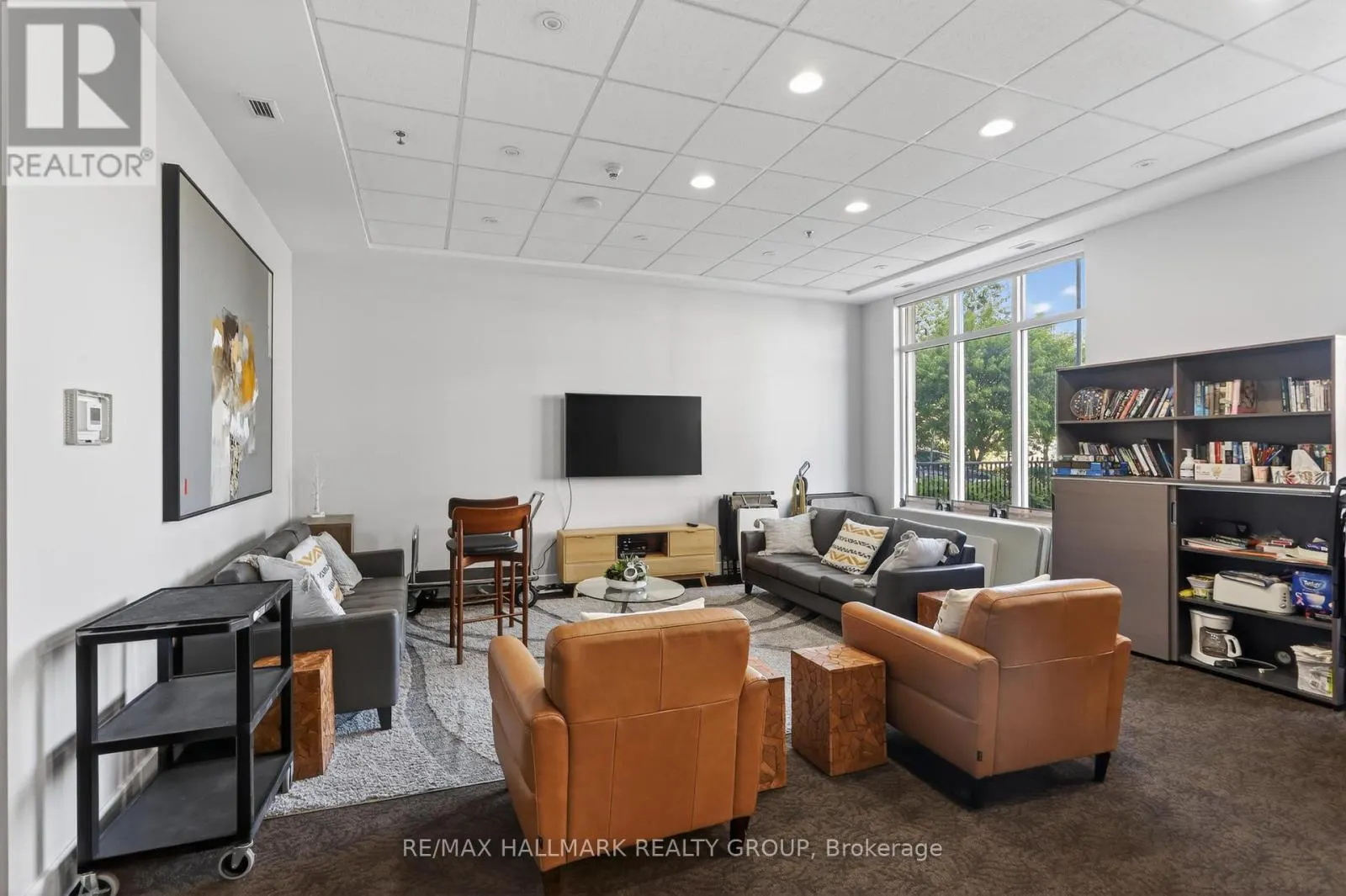 1503 - 70 LANDRY STREET