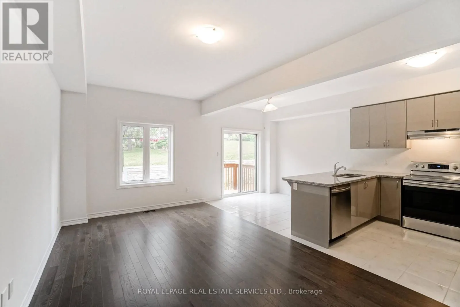 2 - 515 GARNER ROAD W