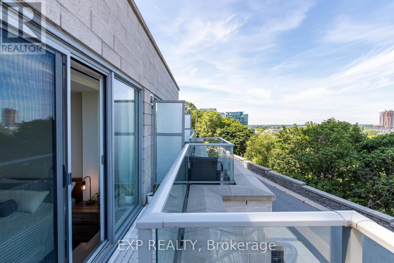 432 SPARKS STREET