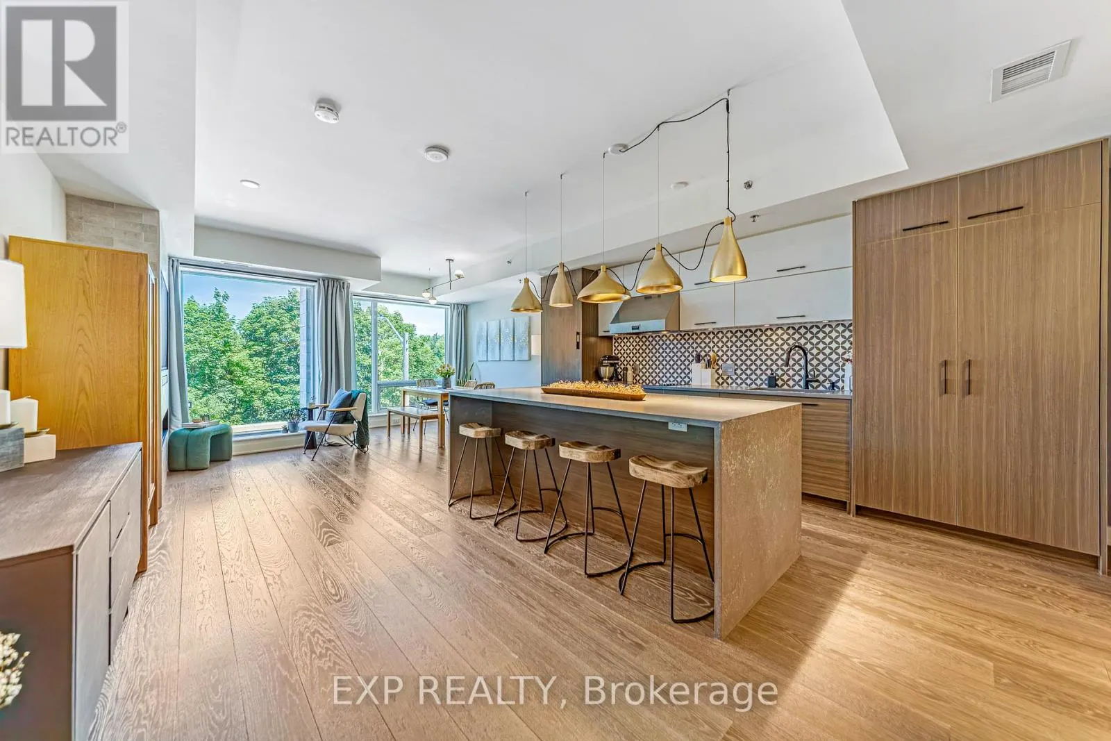 432 SPARKS STREET