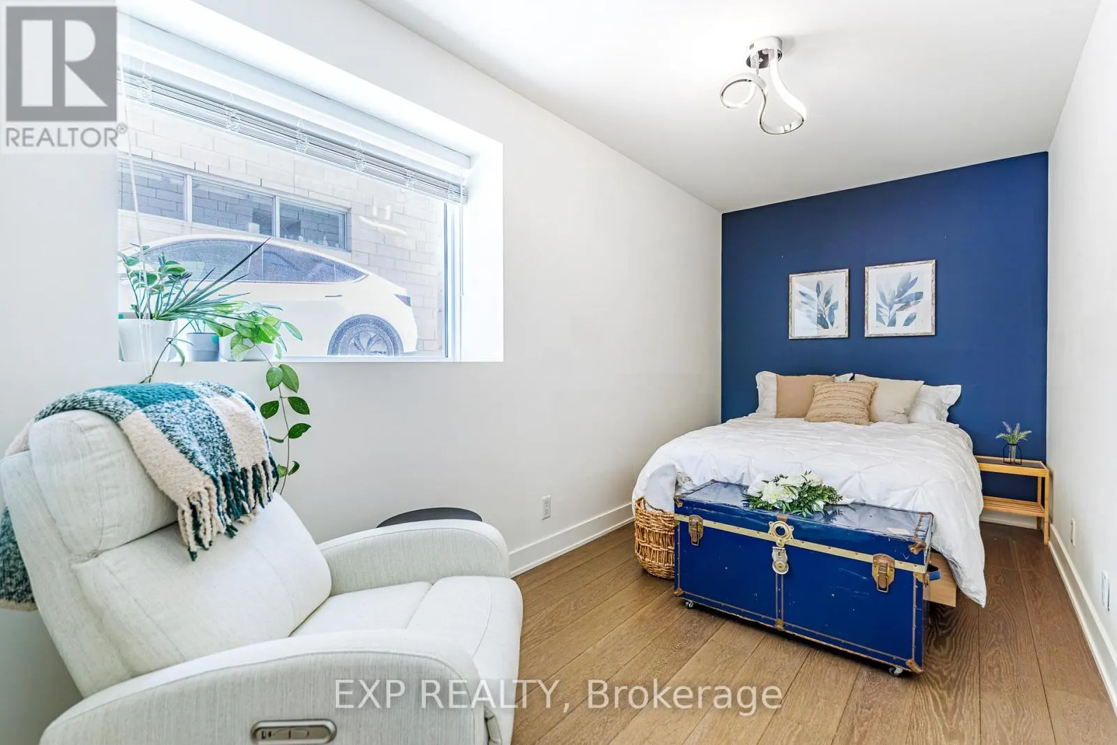 432 SPARKS STREET